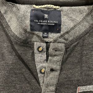 Men’s Roark Revival Henley - Sz. Med